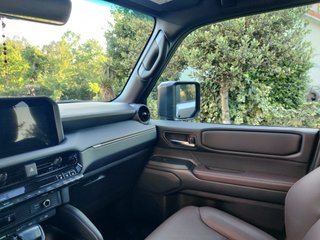 Toyota Land Cruiser 250 VX 2025