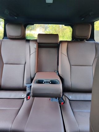 Toyota Land Cruiser 250 VX 2025