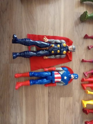 Figuras Marvel: Iron Man, Flash, Superman