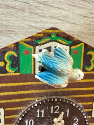 Reloj de cuco miniatura