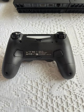 playstation ps4 Fat 500GB+ 5 Giochi + 2 Controller