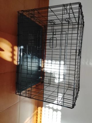 Jaula para mascotas negra