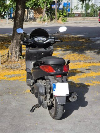 Yamaha X-Max YP250R Scooter Negro