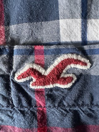 Camisa Hollister cuadros azul y rojo Talla M