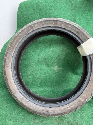 Neumático Michelin 150/60 R17