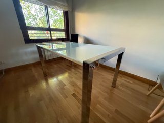 Mesa Comedor Cristal y Metal