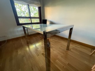 Mesa Comedor Cristal y Metal
