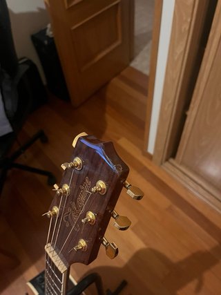 Takamine GN51CE-NAT Guitarra Acústica