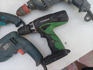 Lote 4 taladros (Einhell, AEG, Hitachi, B&D)