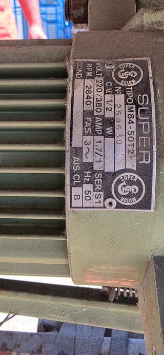 Máquina de coser industrial Brother DB2-B714-3