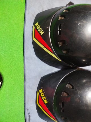 Casco de moto RUSH negro
