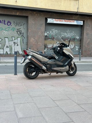 Yamaha TMAX Maxi Scooter