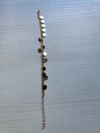 Conjunto de 3 pulseras doradas y perlas