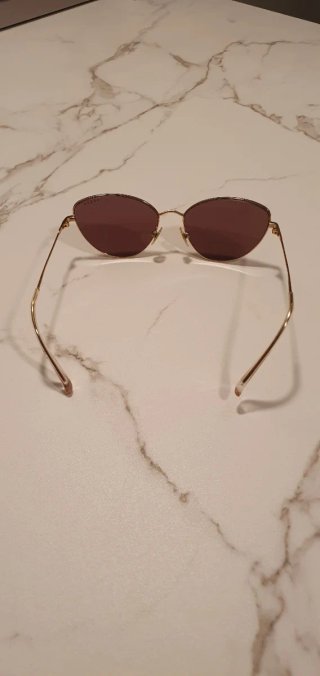 Gafas de sol Vogue doradas y marrones