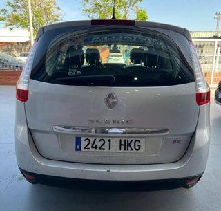 Renault Grand Scenic 2012