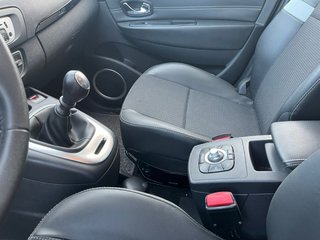 Renault Grand Scenic 2012