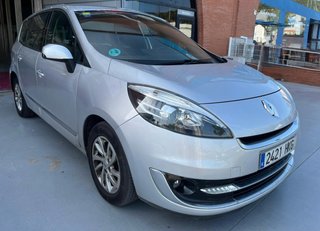 Renault Grand Scenic 2012