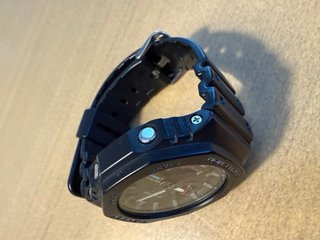 Casio G-Shock GA-B2100-1AER Bluetooth