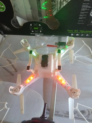 Dron WLH-06 con cámara