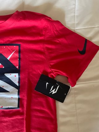 Camiseta Nike Roja Talla 12-13 Años