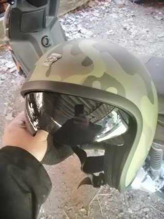 Derbi Variant Sport 125cc Negra + 2 Cascos talla L