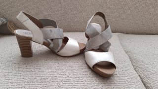 Zapatos de tacón beige/marrón