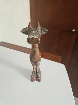 Figura Vaca Madera Tallada