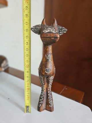 Figura Vaca Madera Tallada