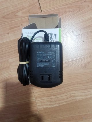 Adaptador Corriente Nedis 230V a 110V 75VA