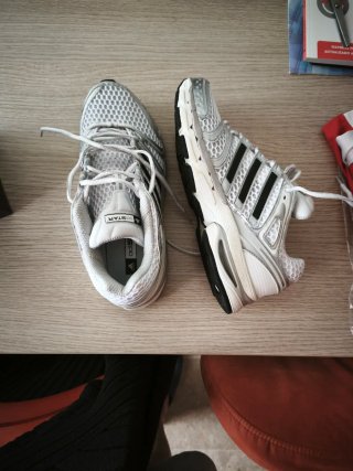 Zapatillas Adidas Adistar Control 5 Talla 41 1/3