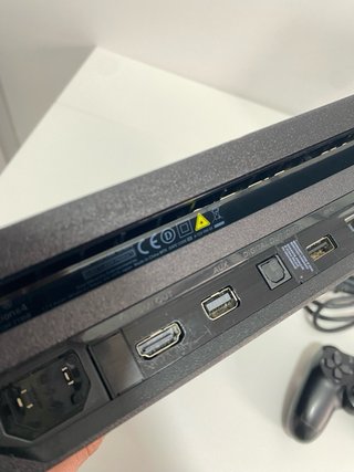 Consola PS4 Pro 1TB lector averiado