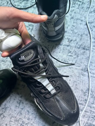 Nike Air Max 95 Negro/Plata Originales