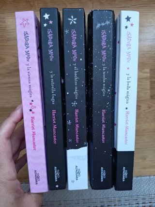 4 libros Isadora Moon
