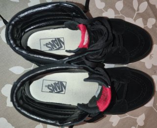 Vans SK8-Hi negras como NUEVAS, con caja original.