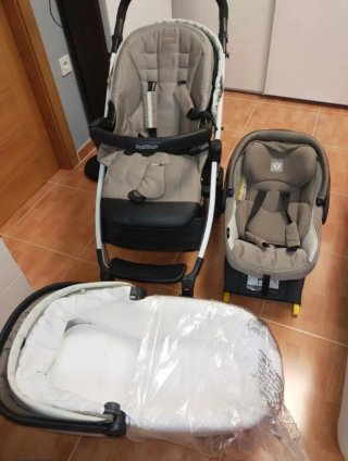 Carro de bebé Peg Perego con capazo y silla