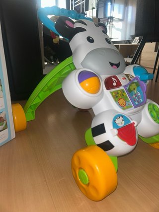 Corre pasillos cebra Andador Musical fisher-price