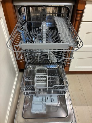 Lavavajillas Whirlpool 45cm