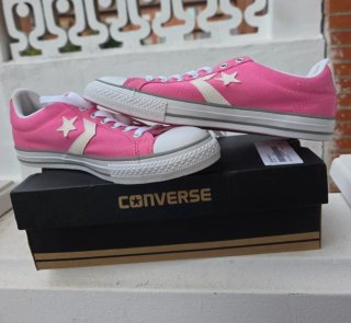 Converse Rosadas Talla 38.5