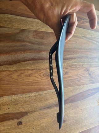 Sillín de carbono para bicicleta