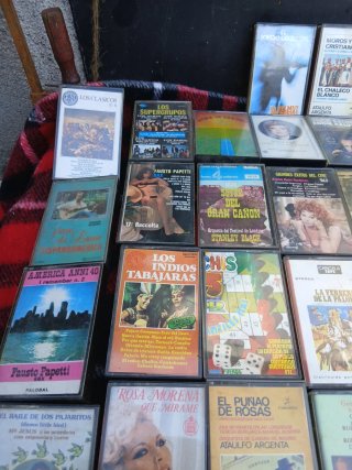 Lote 75 Casetes Música Variada