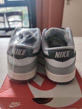 Zapatillas Nike Dunk Low Gris Blanco