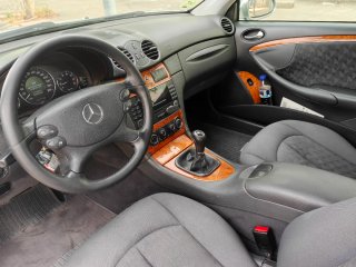 Mercedes-Benz  CLK 2004