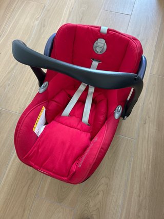 Maxi-Cosi Cabriofix + Adaptadores Bugaboo Fox