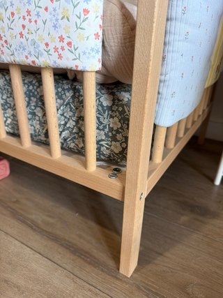 Cuna de madera IKEA sin usar