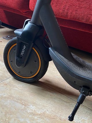 Patinete Cecotec 700W