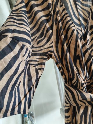 Vestido estampado cebra