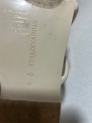 Sandalias blancas Stradivarius Talla 40