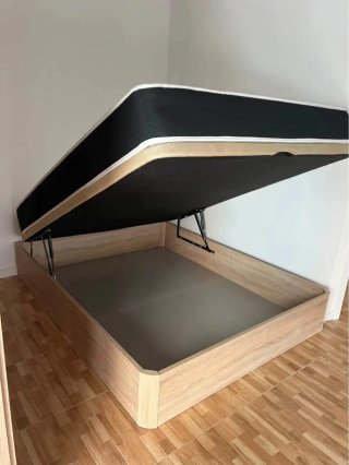 Canapé de madera