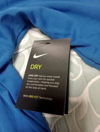 Camiseta Nike Dri-Fit Manga Larga Talla M