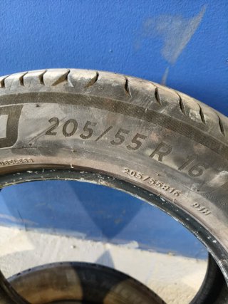 Neumáticos 205/55 R16